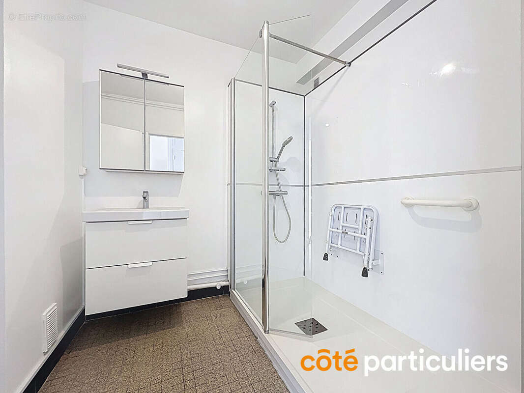 Appartement à ISSY-LES-MOULINEAUX