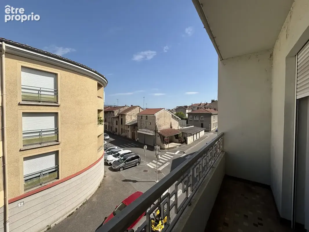 Appartement à BOURG-DE-PEAGE
