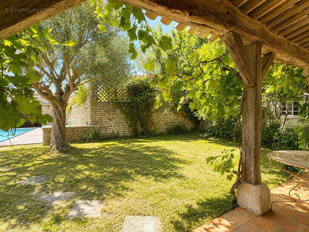 Maison Loix 8 pièce(s) 205 m2 - photo 4