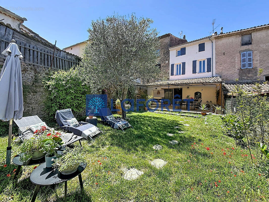 Maison à TRANS-EN-PROVENCE
