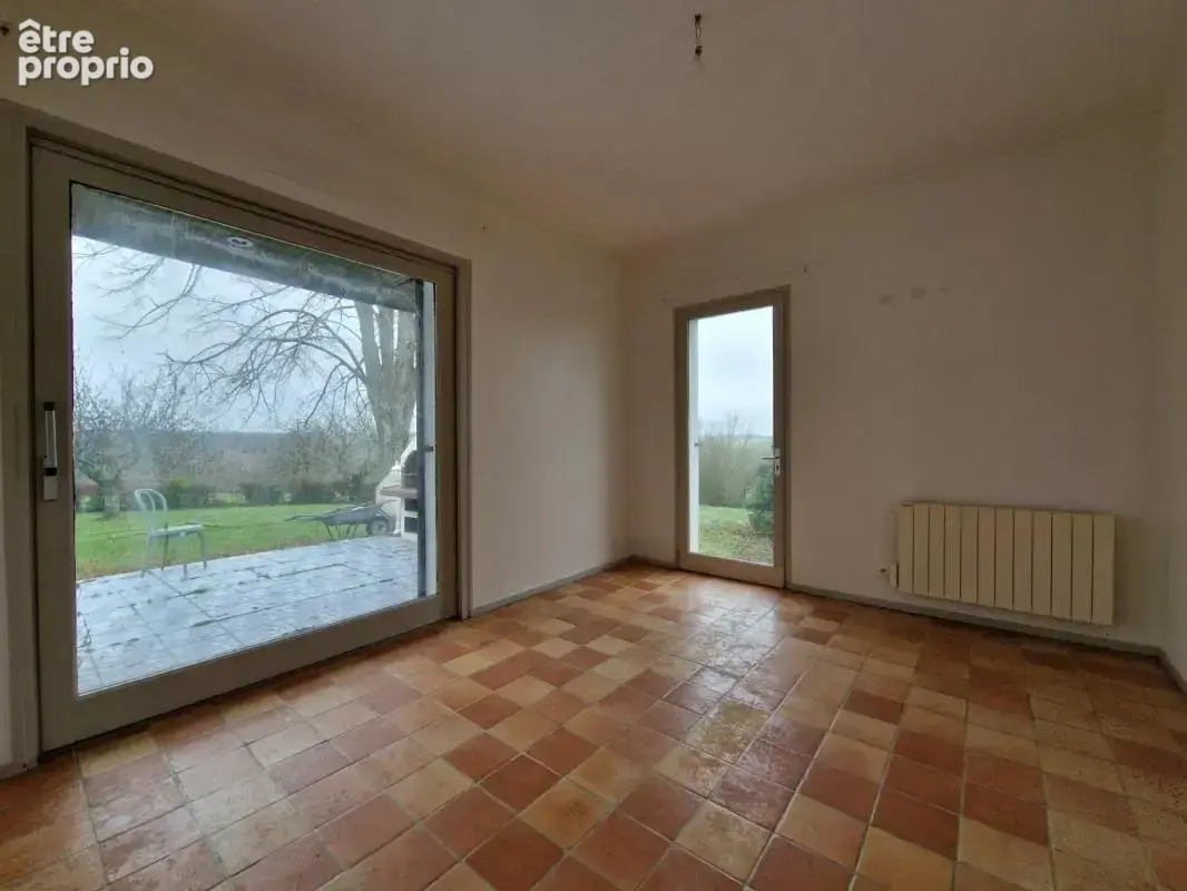 Maison 6 pièces - 4 chambres, 155 m² sur une parcelle de 3 000 m² à Loches (37) - photo 5