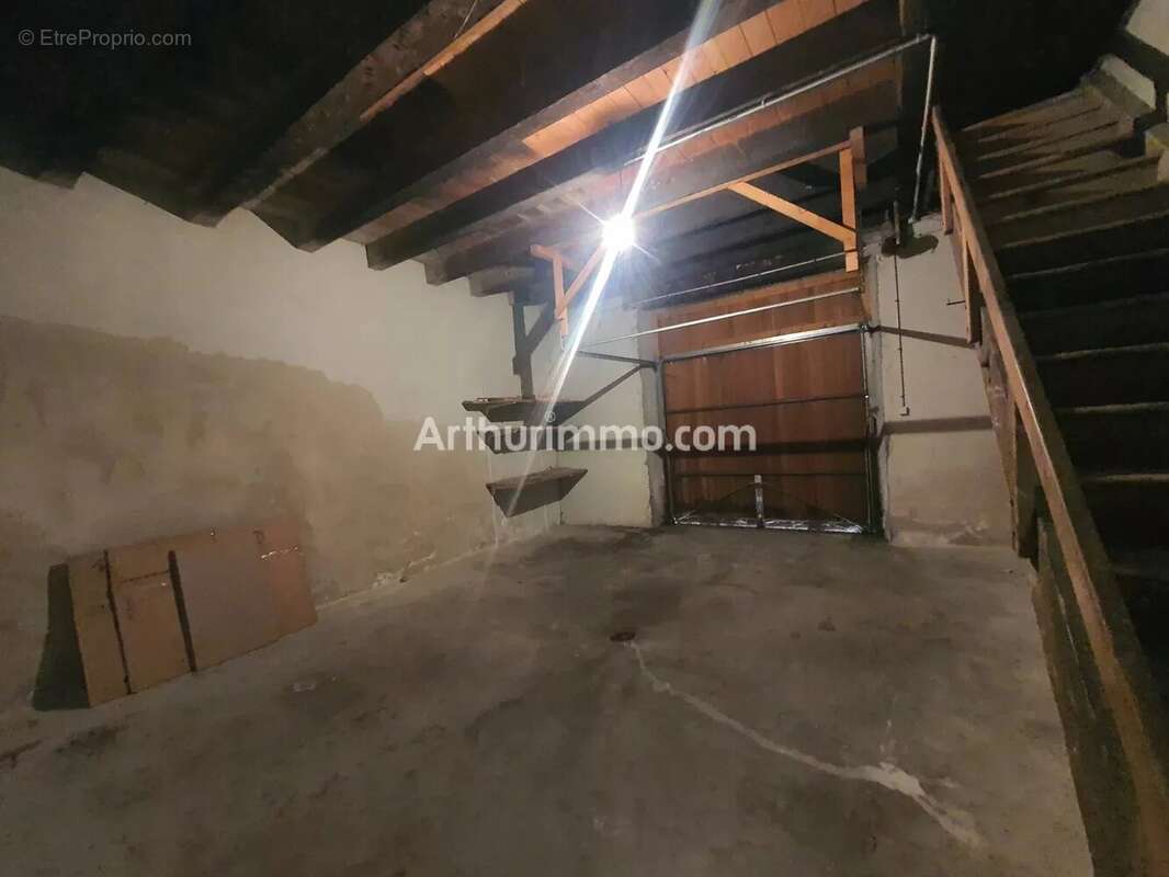 Immeuble de rapport 3 logements Pont du Navoy - photo 6
