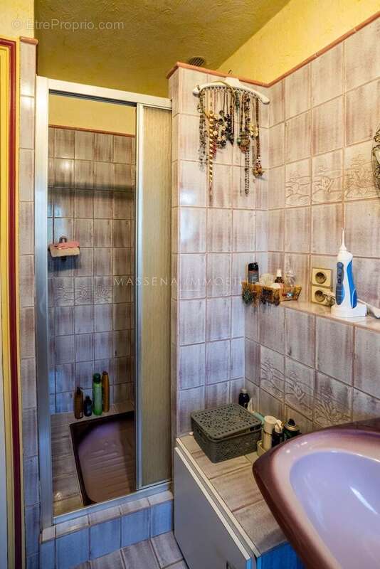 Maison à SAINT-ANDRE-DE-LA-ROCHE