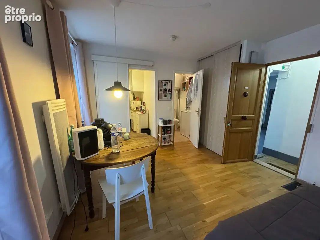 La varenne ? triangle d'or ? 2 pièces avec dépendance et espace extérieur - photo 11