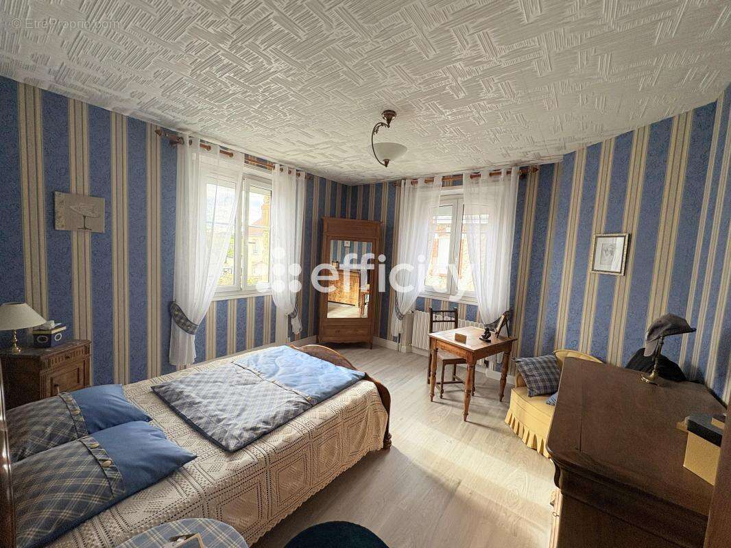 Maison à BEINE-NAUROY