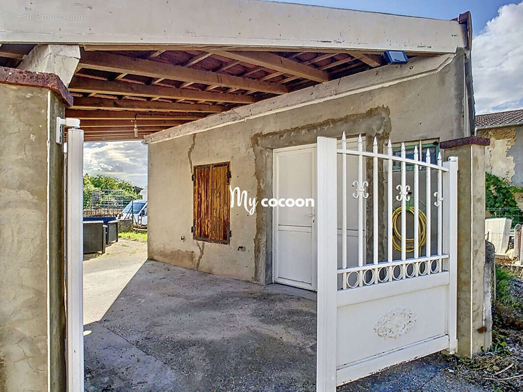 Maison à CHATEAU-GAILLARD