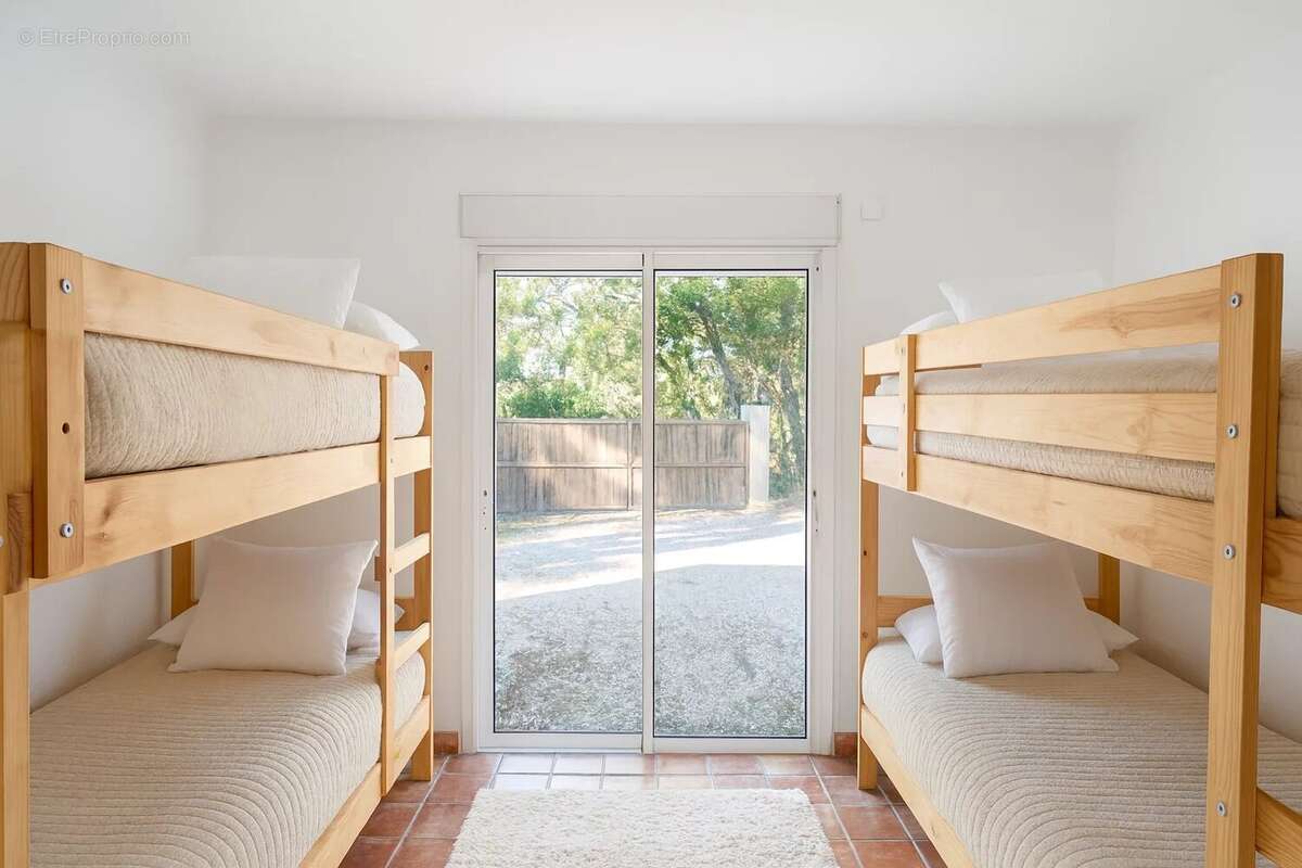 Maison à HYERES