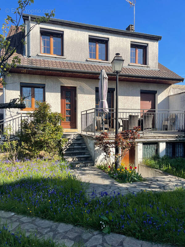 Maison à AULNAY-SOUS-BOIS