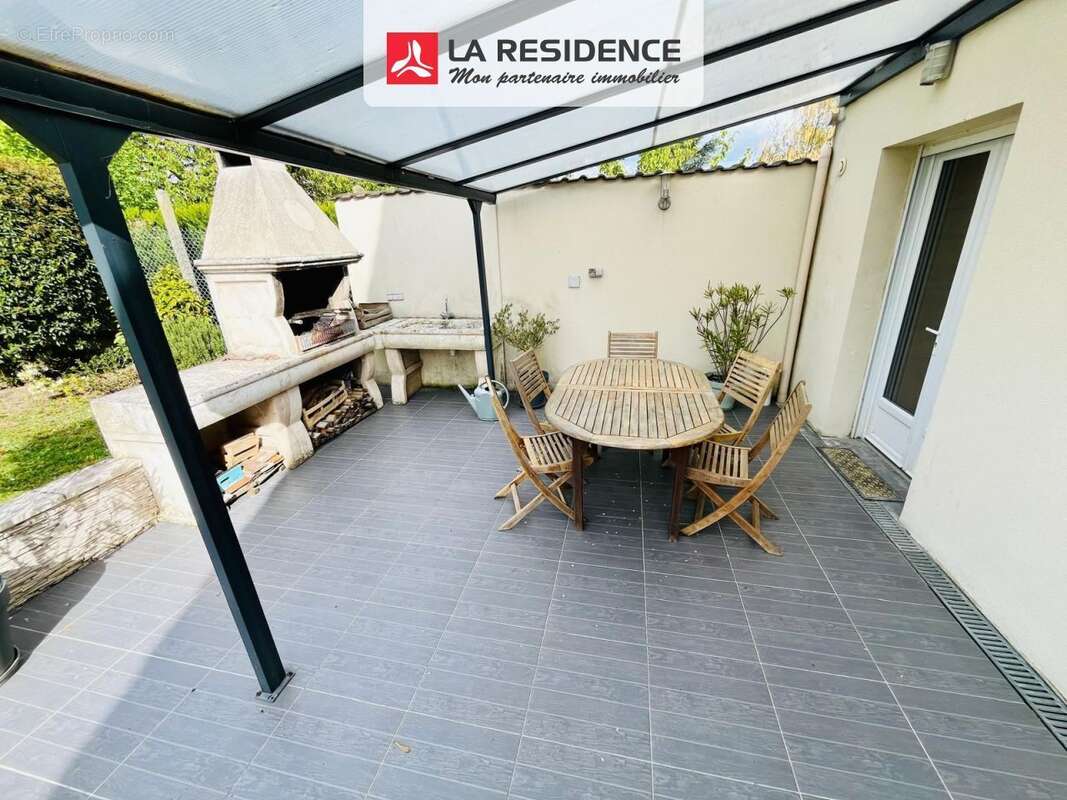 Maison à OSNY
