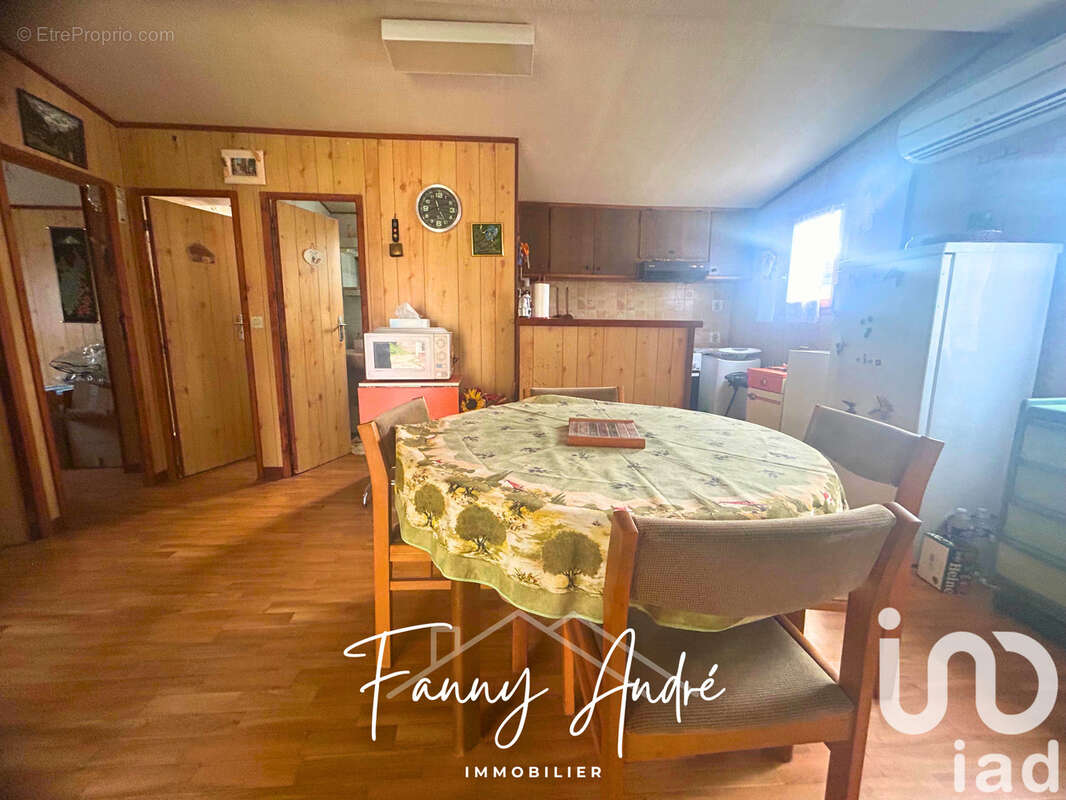 Photo 4 - Maison à LE CASTELLET