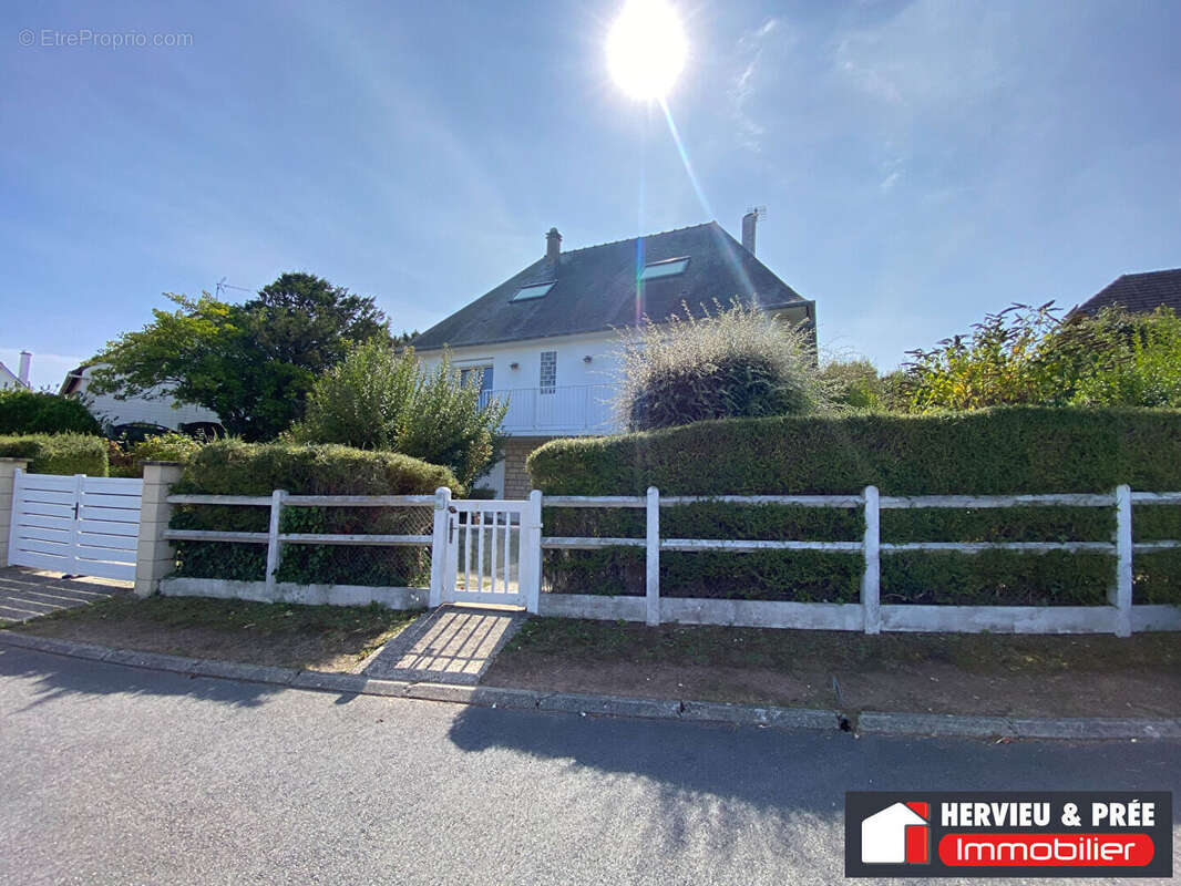 Maison à VER-SUR-MER