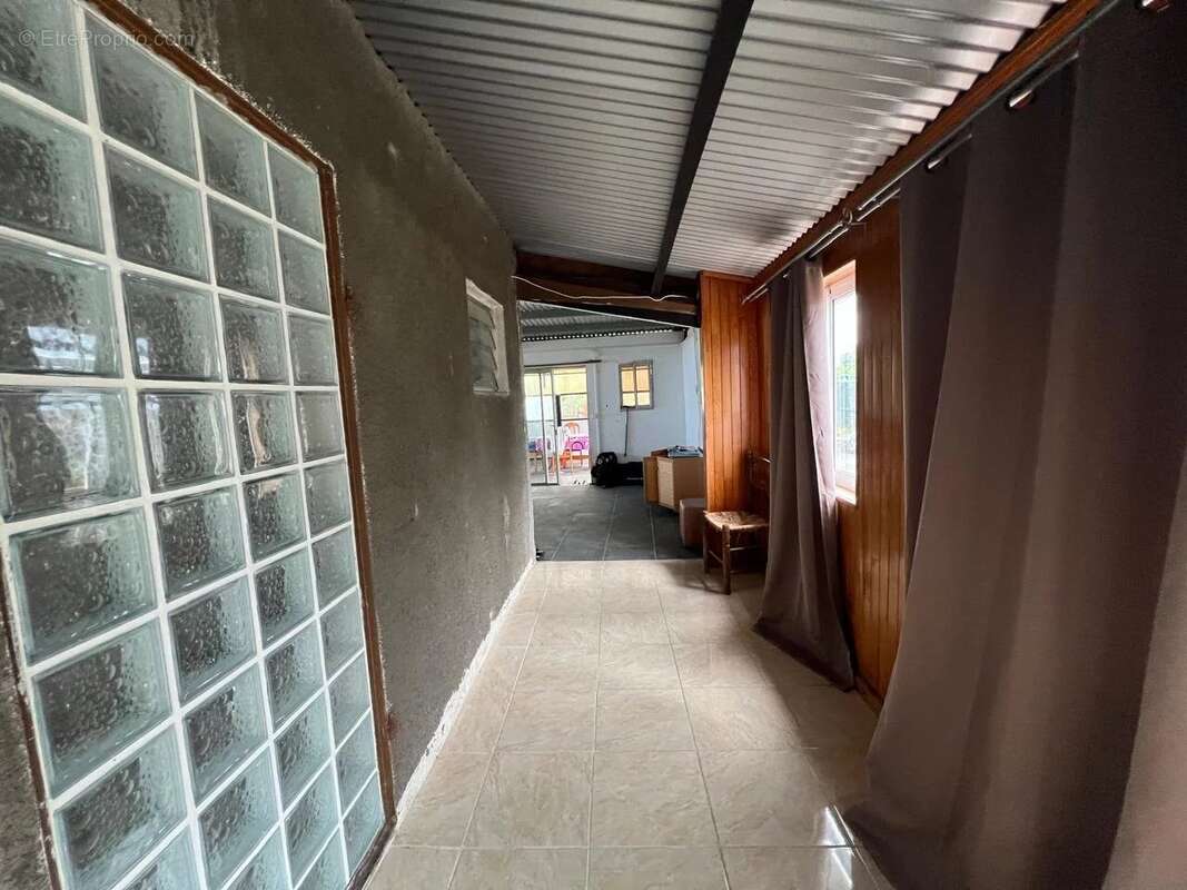 Maison à BRAS-PANON