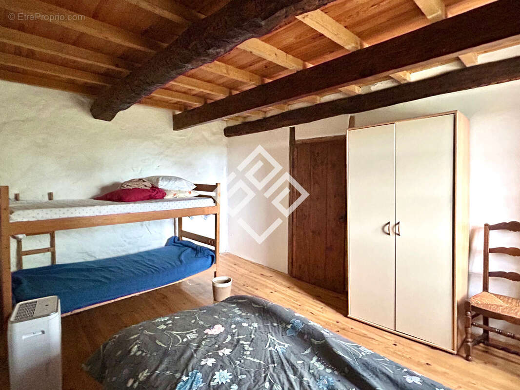 Maison de caractère avec piscine et panorama - photo 10