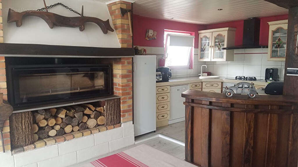 Maison à LA CHAPELLE-VICOMTESSE