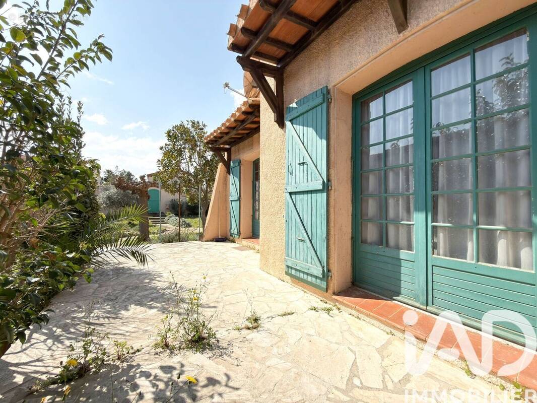 Photo 1 - Maison à PIA