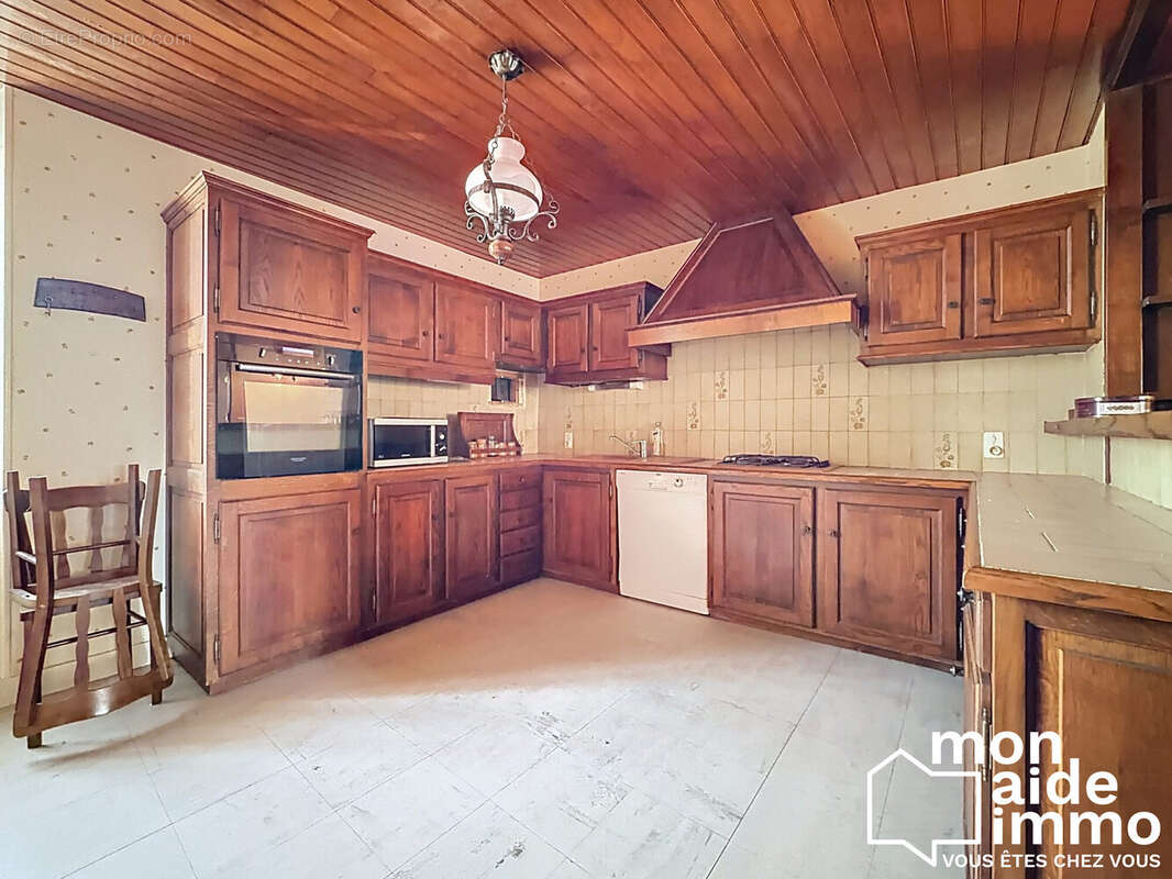 Appartement à THIVIERS