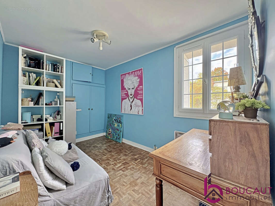 Maison à LE PLESSIS-ROBINSON