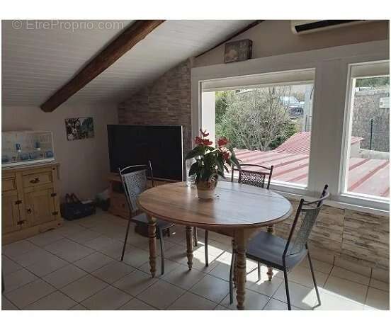 Appartement à NANS-LES-PINS