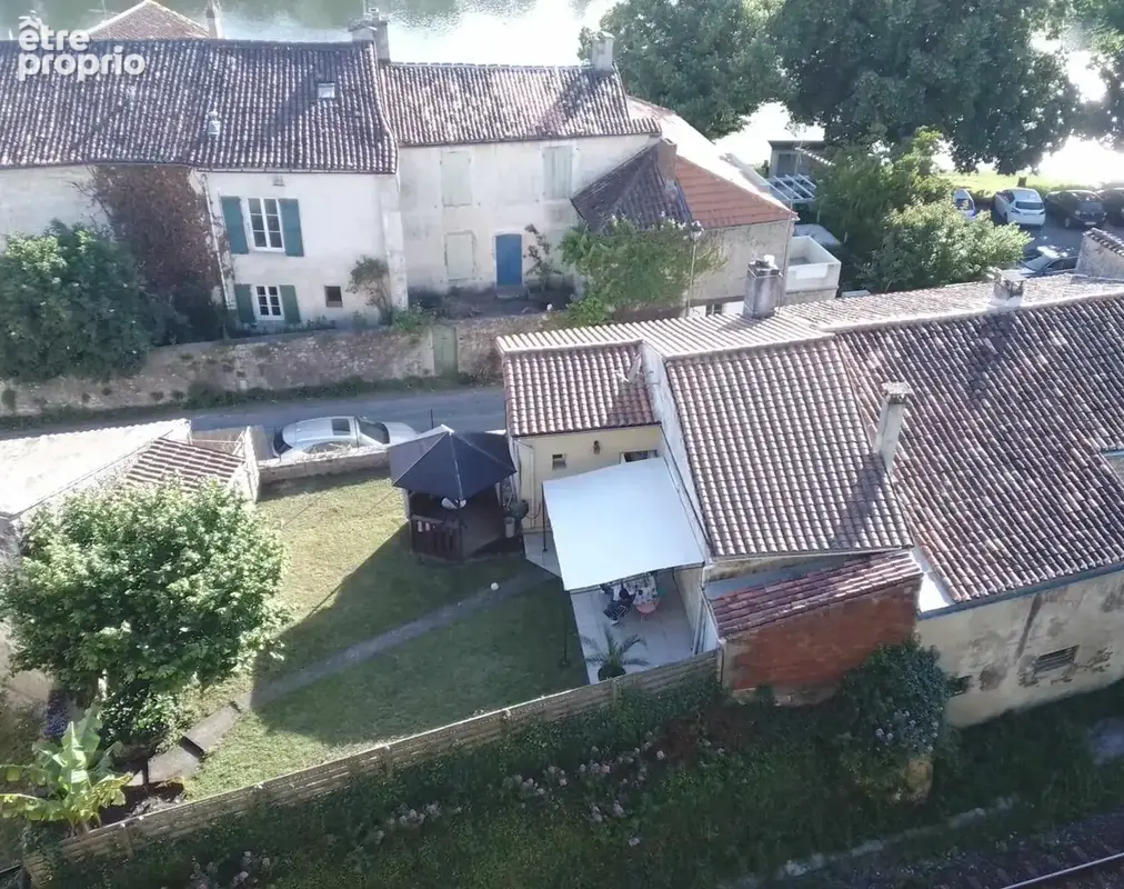 Agréable petite maison de village en pierres - photo 10