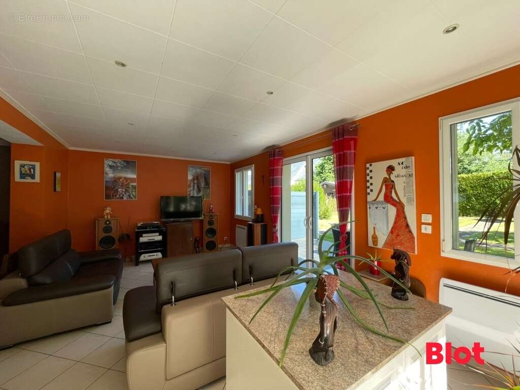 Maison à BAIN-DE-BRETAGNE