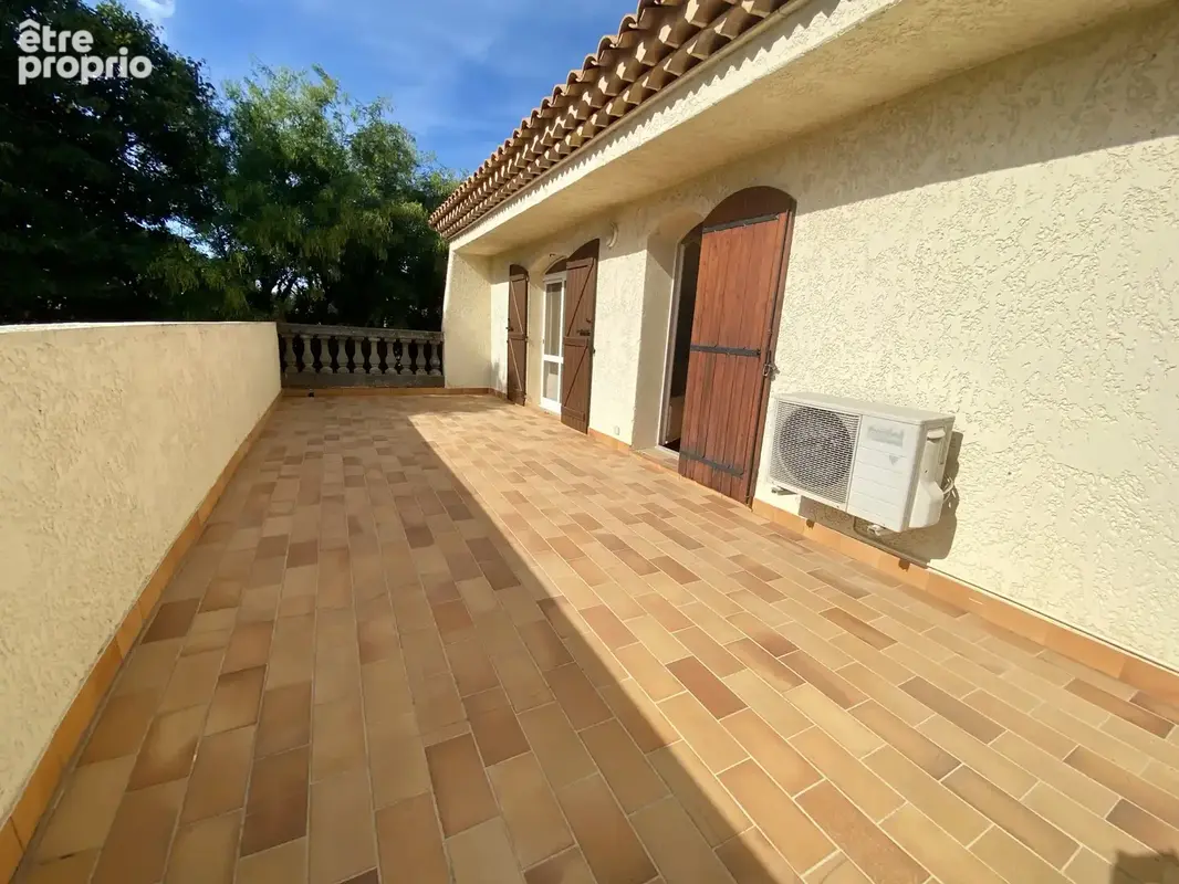 Miramas   villa t6 avec garage, terrasse et parcelle de 637 m2 - photo 3