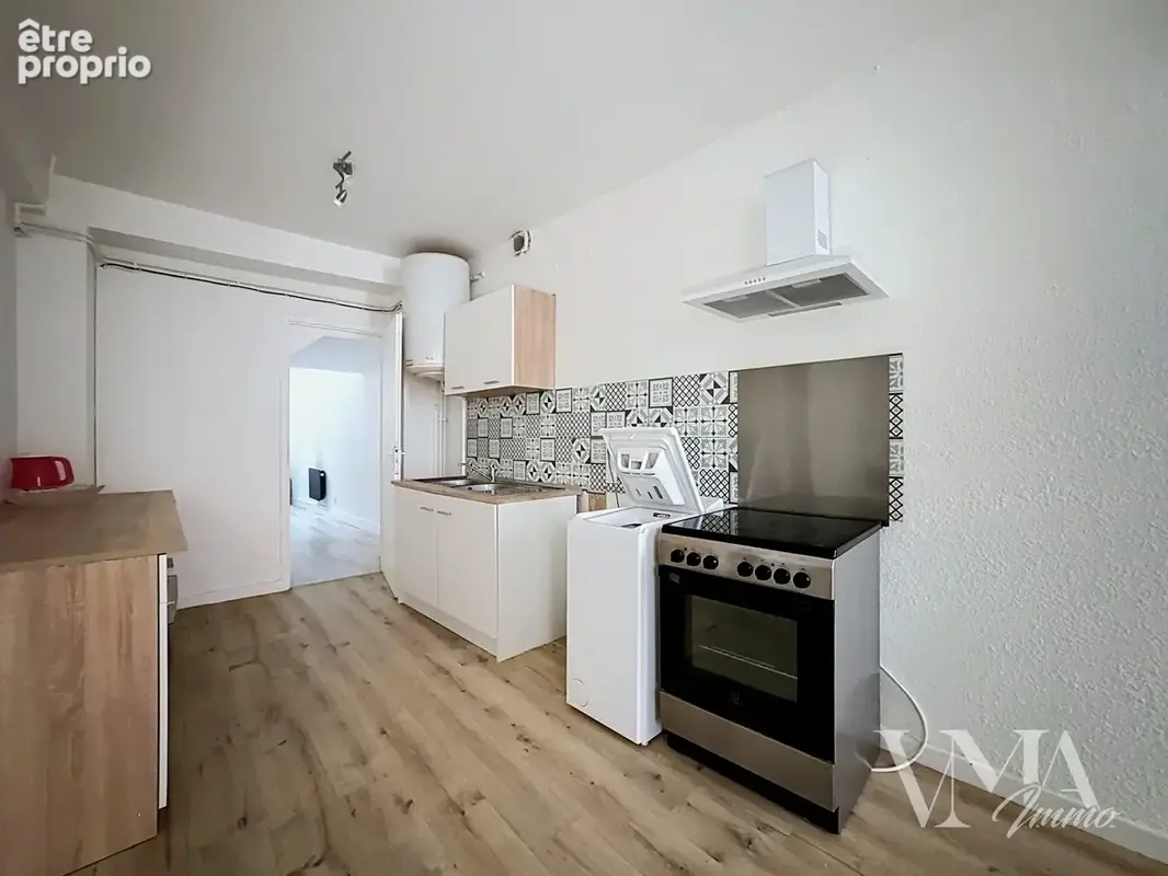 Villefranche-sur-Saône (69400) — Appartement T2 rénové avec terrasse — 138 000€ - photo 4