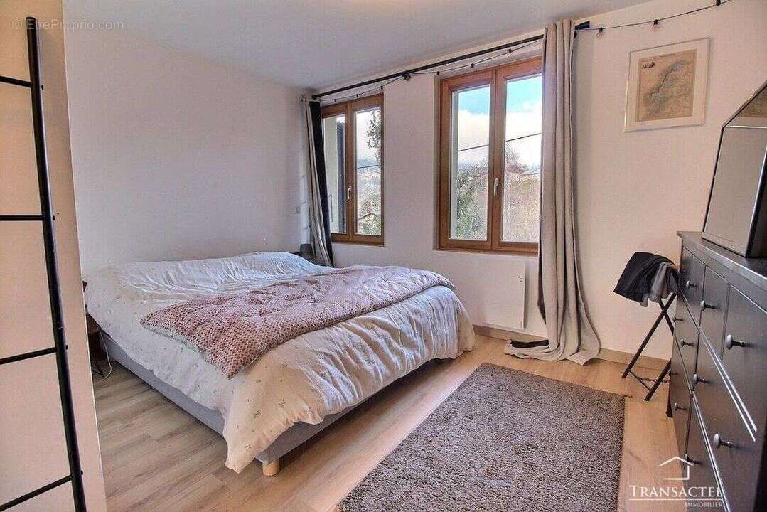 Appartement à SAINT-GERVAIS-LES-BAINS