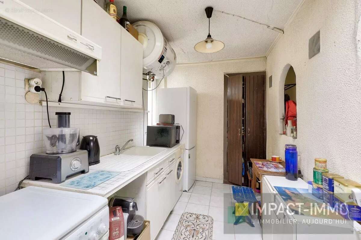 Appartement à COURBEVOIE