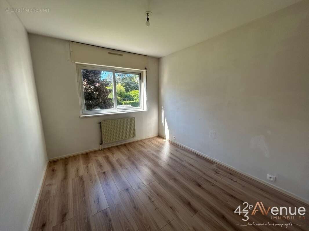 Appartement à SAINT-ETIENNE