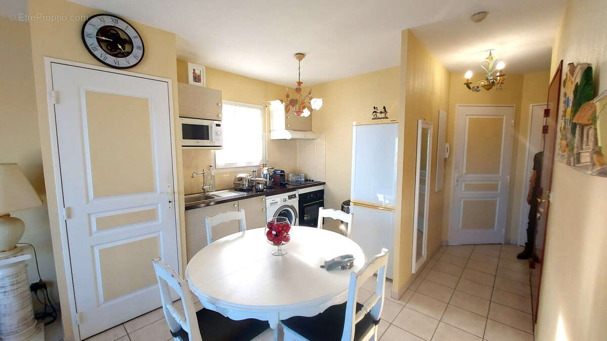 Appartement à SAINTE-MARIE