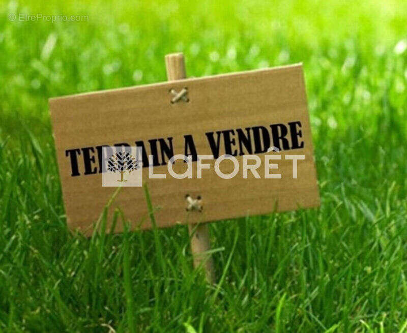 Terrain à LE RAINCY