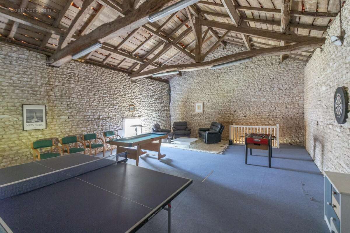 Maison à PERIGNAC