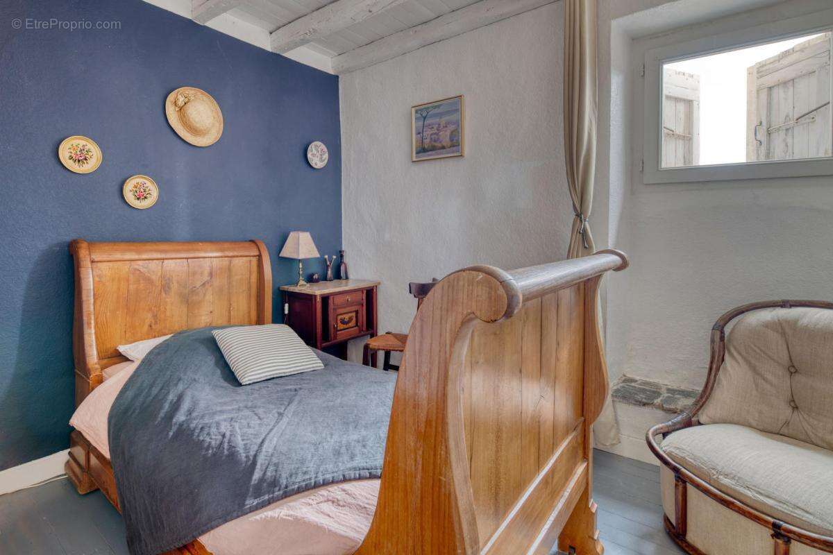 Maison à DOURGNE