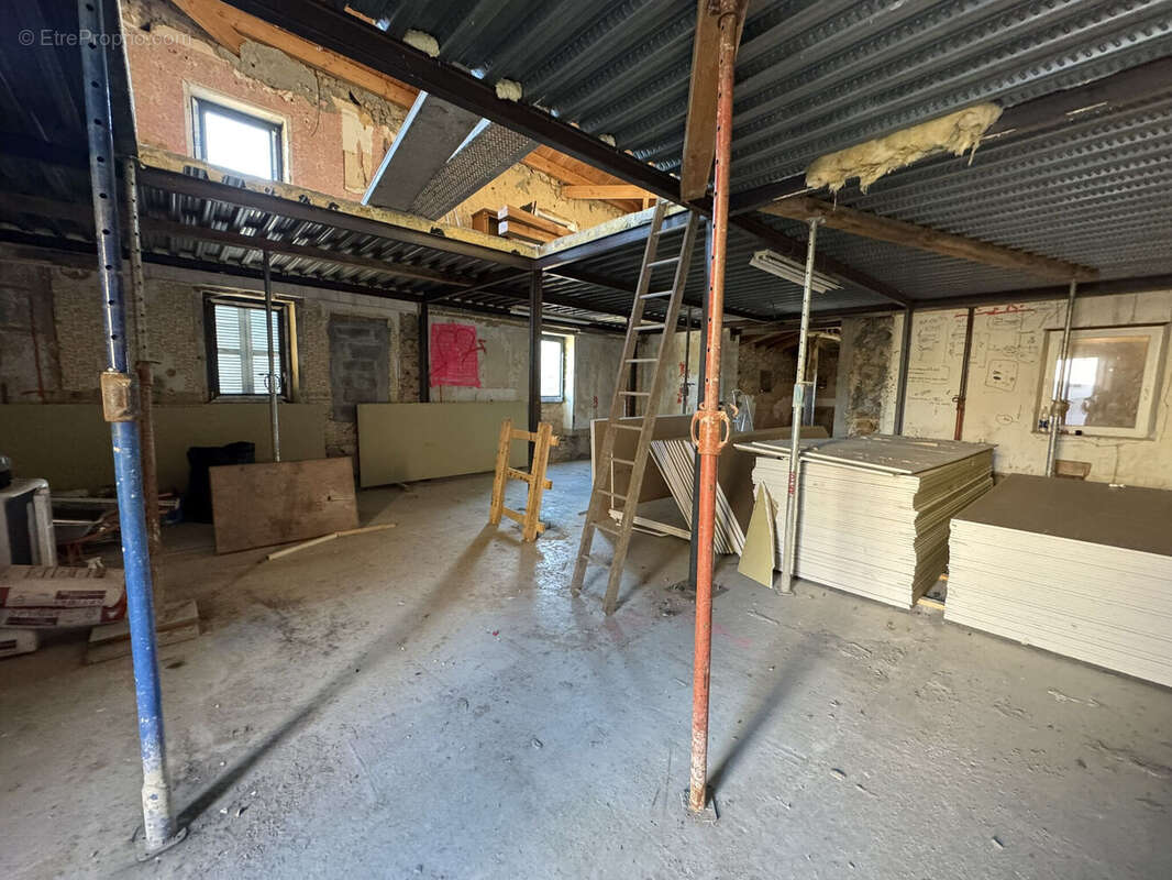 Photo 3 - Maison à MARDORE