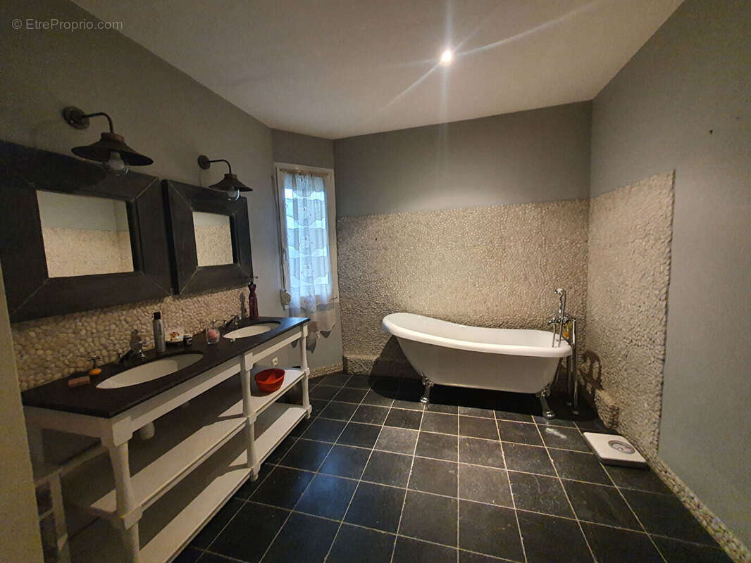 Appartement à SAINT-QUENTIN