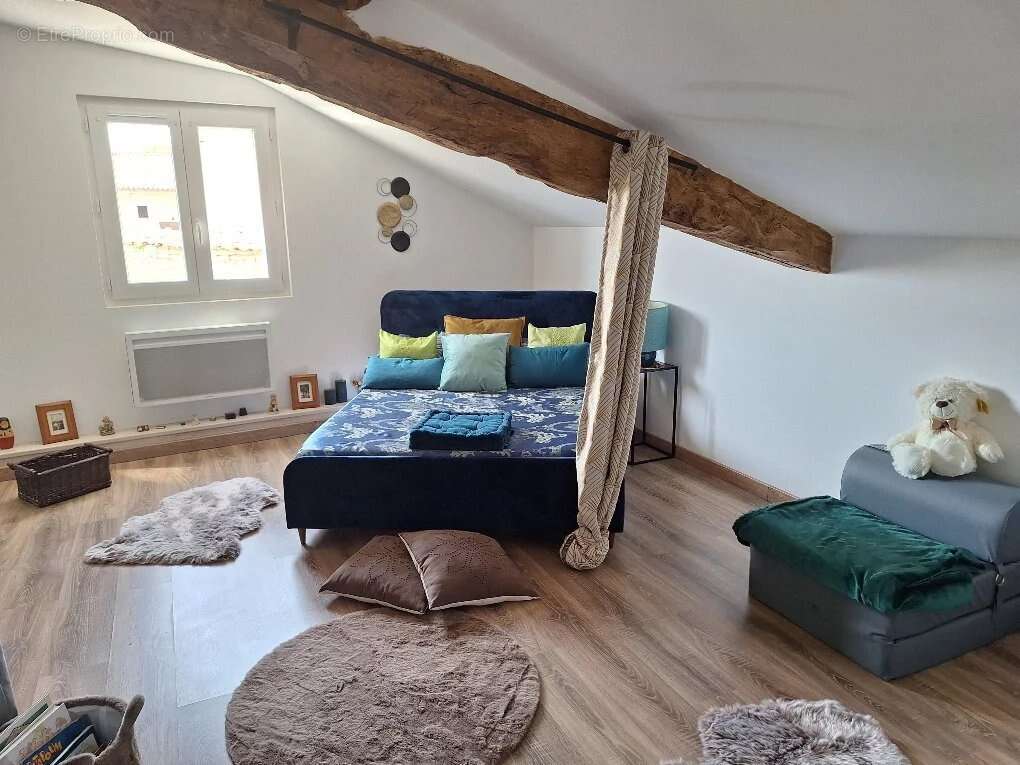 Maison à VERTEUIL-SUR-CHARENTE