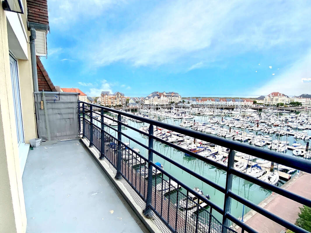 Appartement à DIVES-SUR-MER