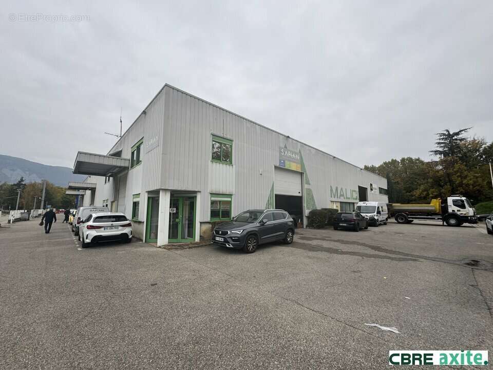 Autre à GIERES