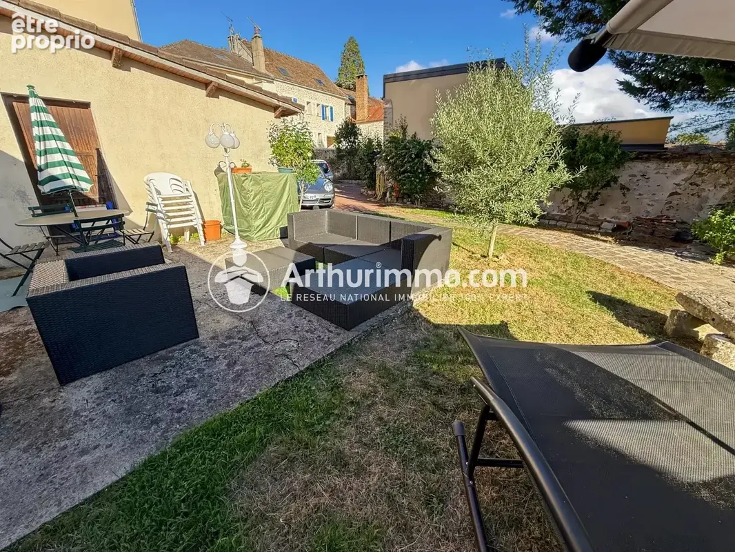 Maison de 5 pieces avec sous-sol et dependances - photo 21
