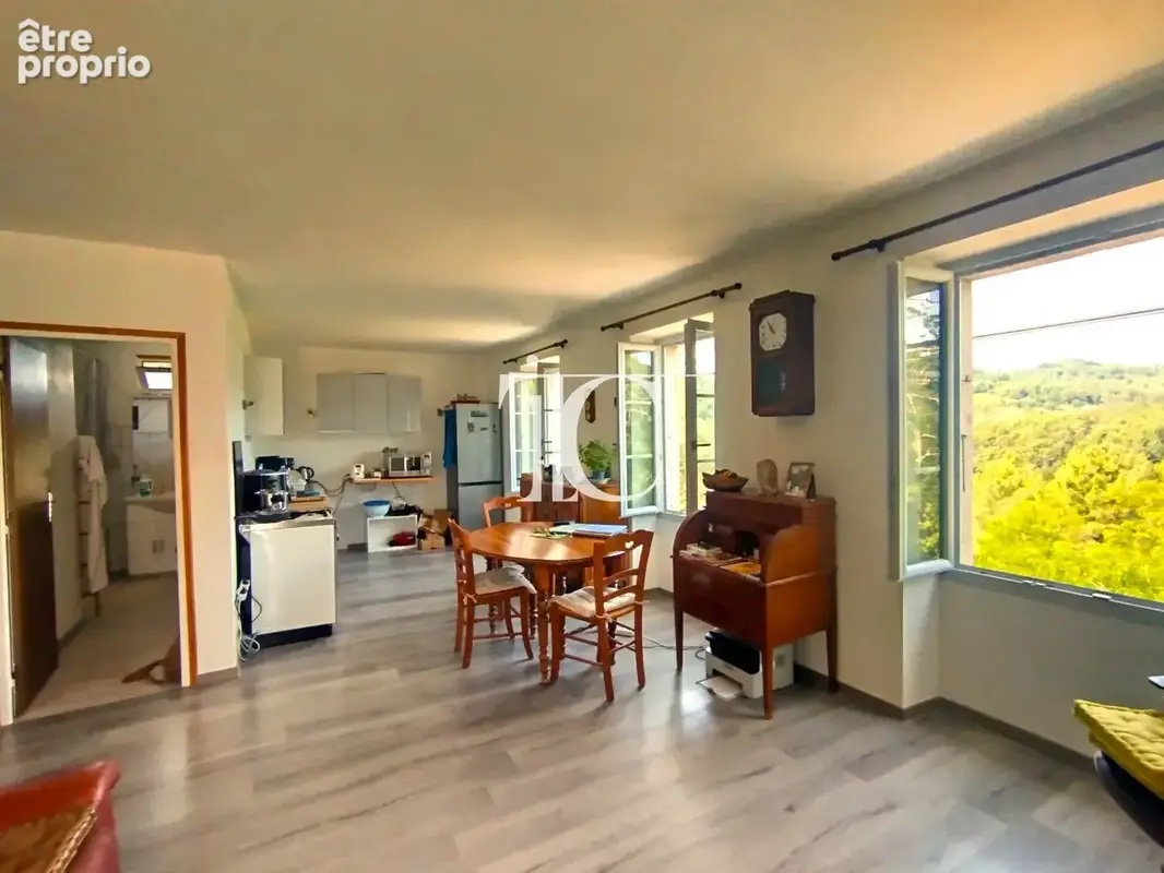 Charmante propriété en pierres rénovée   * 10 minutes des commodités * Terrasse avec très belle vue * - photo 6
