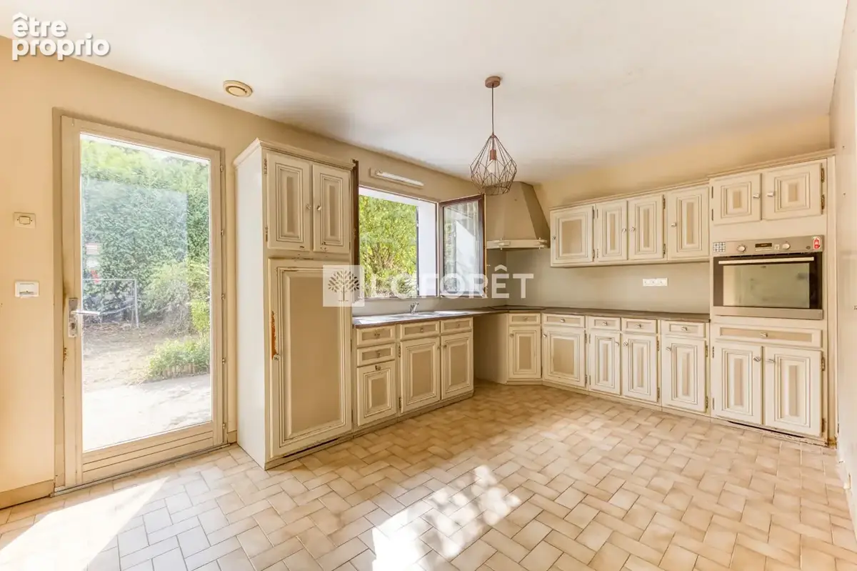 Maison Pontault Combault 5 pièce(s) 100.40 m2 - photo 4