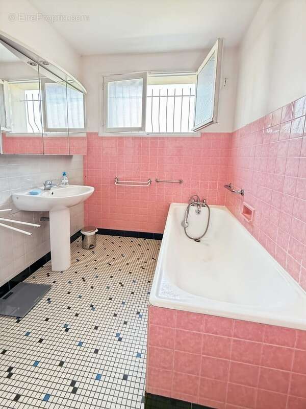 Maison à CHATELLERAULT