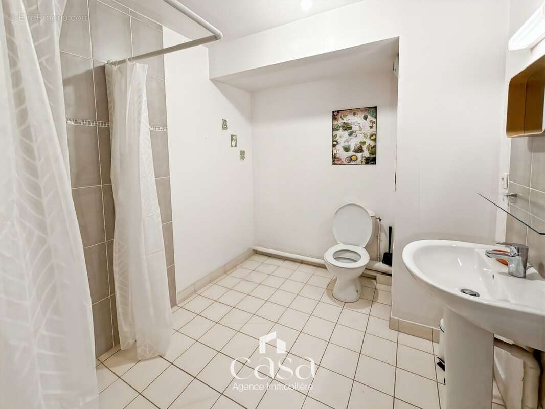 Appartement à FLEURY-SUR-ORNE