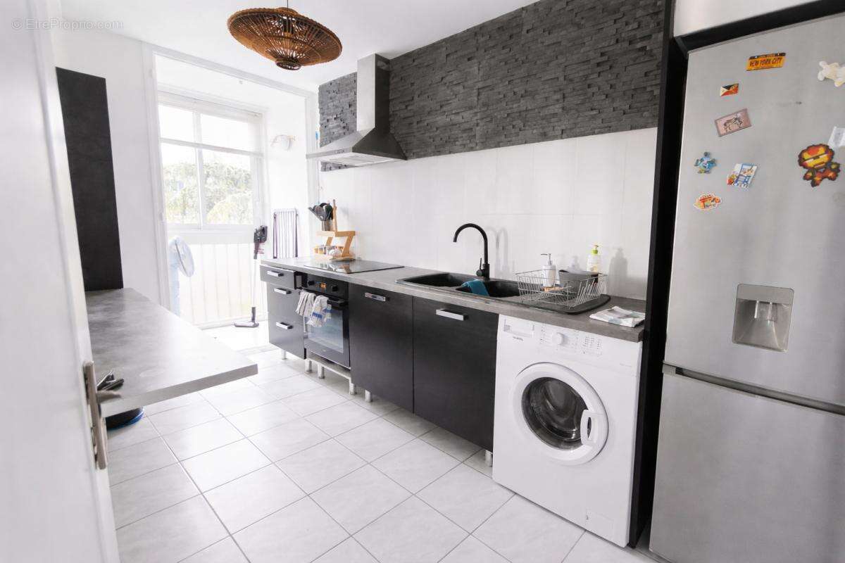 Appartement à MARIGNANE