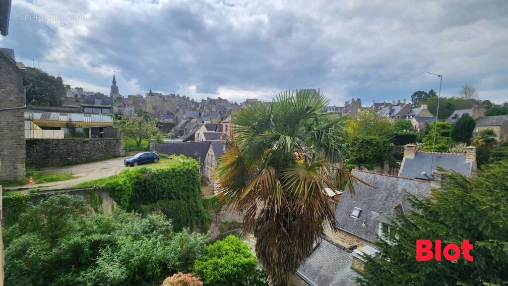 Maison à DINAN