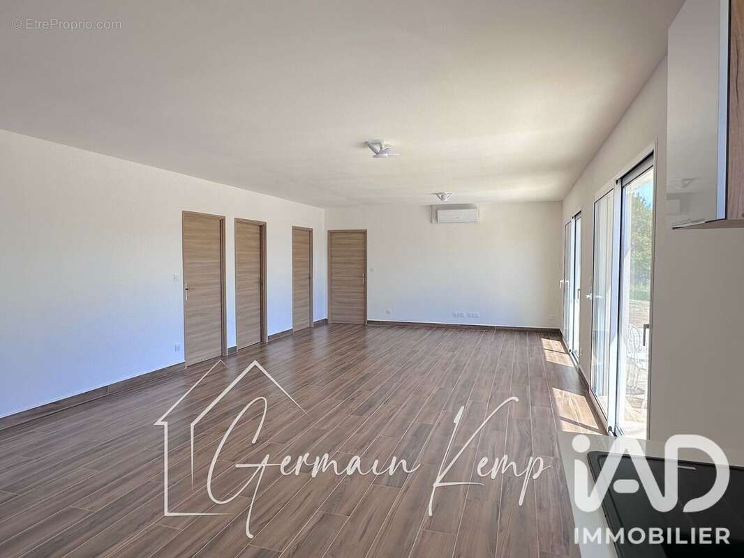 Maison 110 m² à Les Abrets  - photo 6