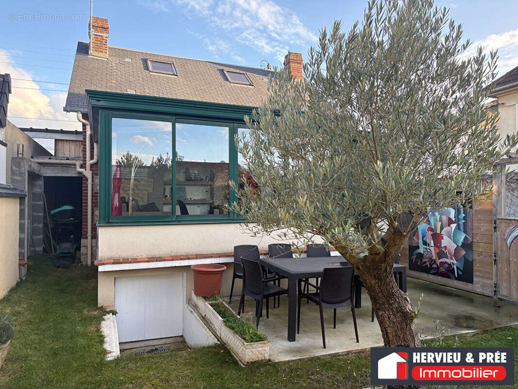 Maison à OUISTREHAM