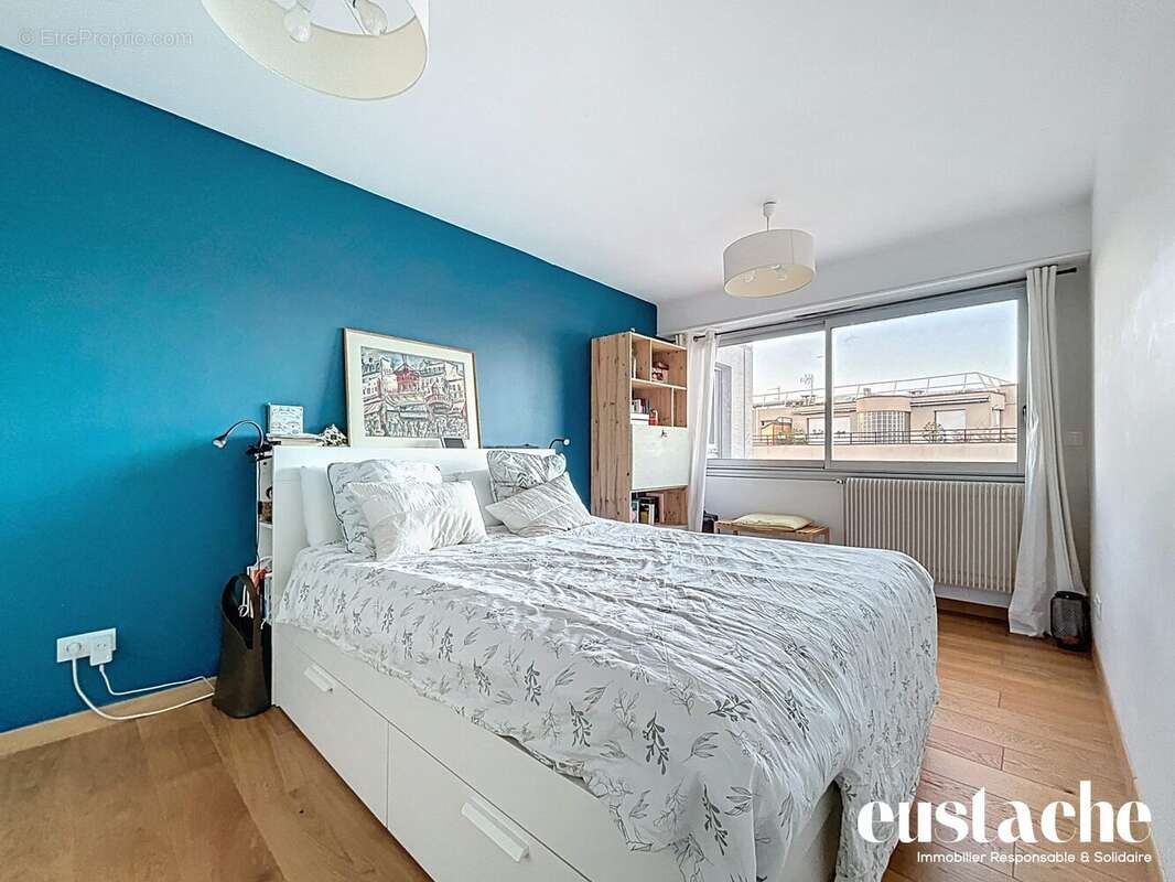 Appartement à PARIS-20E