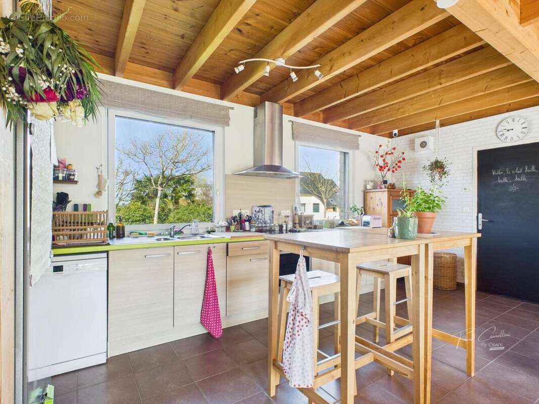 Maison 129 m² à Kermaria-Sulard  - photo 3
