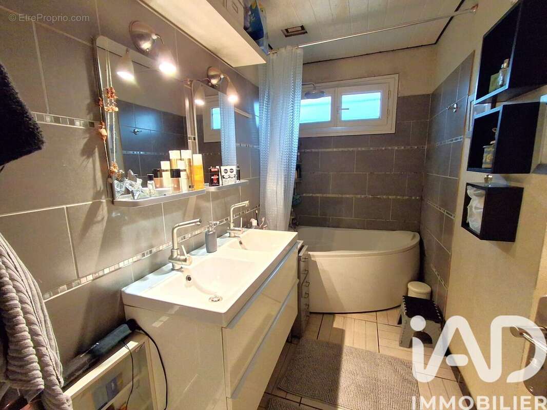 Photo 8 - Maison à GOUSSAINVILLE